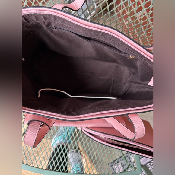 Elim &Paul 4 piece set - Picture 4 of 10